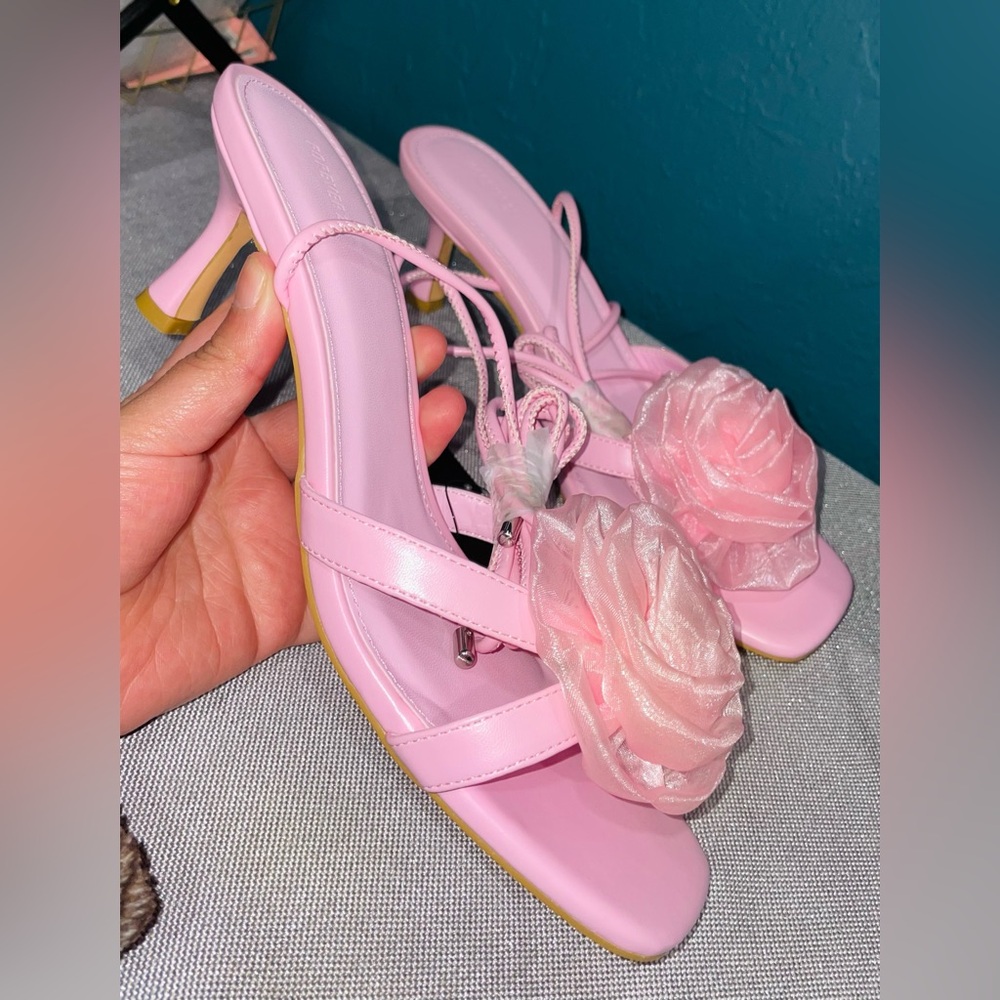 Forever 21 Elegant Pink Women's Heels with Floral Accent